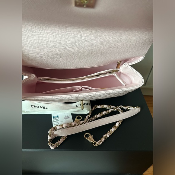 Chanel Caviar Quilted Coco Handle Light Pink - Picture 4 of 11